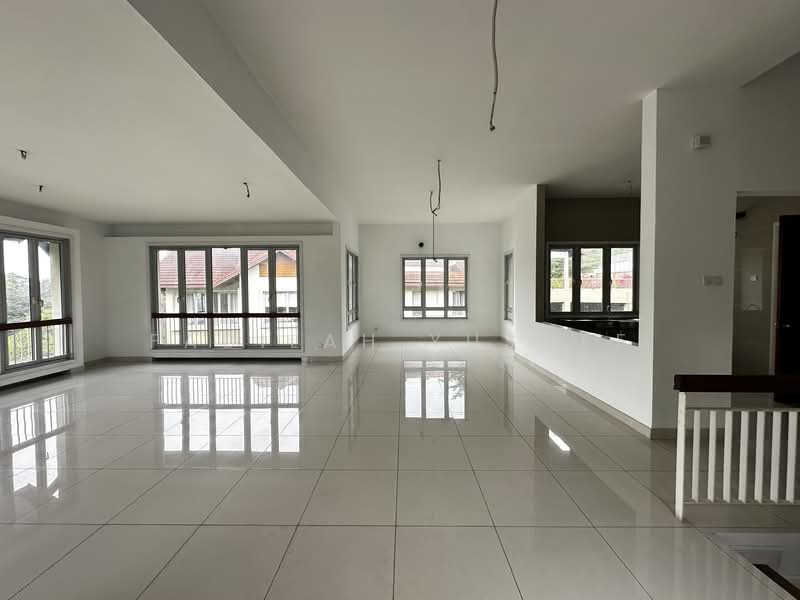 Kayangan Heights untuk Untuk Dijual - RM 2,605,069, Mac 2026 - Living Room - PropertyGuru.com.my