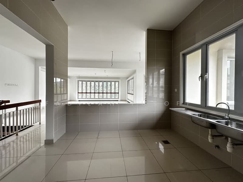 Kayangan Heights untuk Untuk Dijual - RM 2,605,069, Mac 2026 - Kitchen - PropertyGuru.com.my