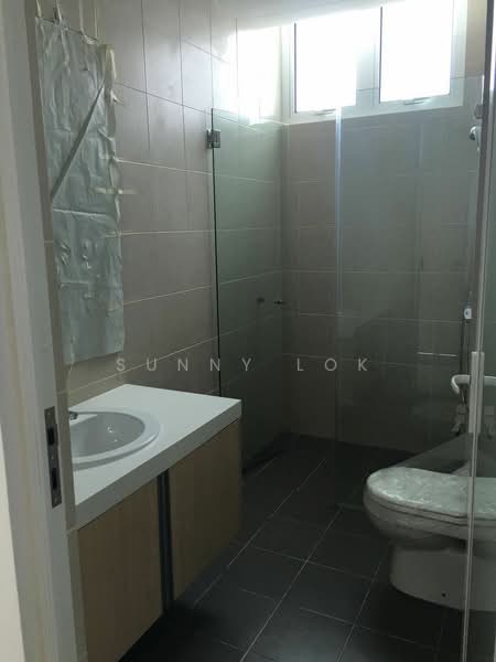 Condominium for Sale at Southbay Plaza - Sunny Lok - Bathroom - PropertyGuru.com.my