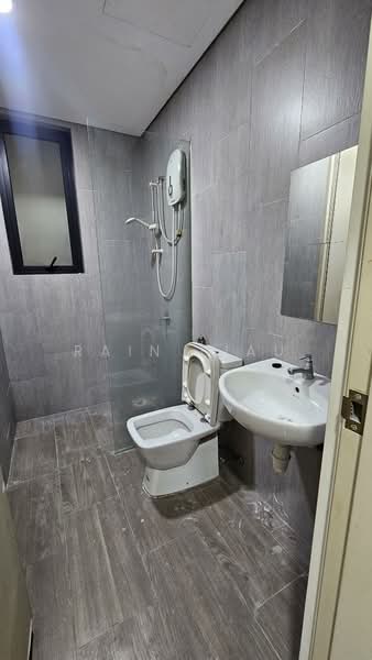Geo Bukit Rimau untuk Untuk Disewa - RM 1,750 /bulan, Mac 2026 - Bathroom - PropertyGuru.com.my