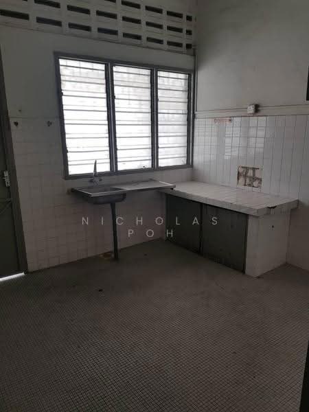 Rumah Berkembar untuk Dijual di Taman Canning (Ipoh) - Nicholas Poh - Kitchen - PropertyGuru.com.my