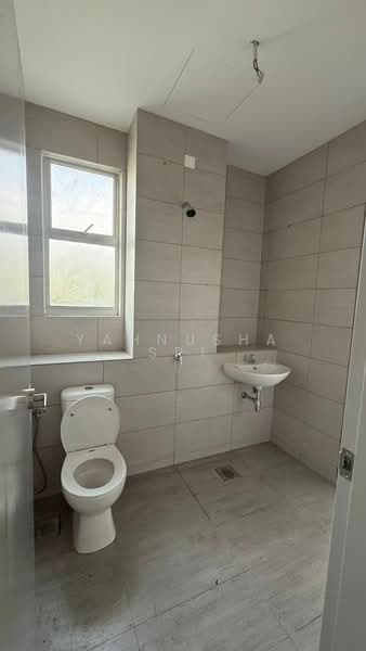 2-storey Terraced House for Sale in Amverton Park (Shah Alam) - Yahnusha Sri - Bathroom - PropertyGuru.com.my