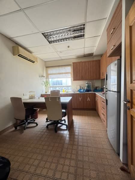 Detached Factory for Rent in Kota Damansara (Selangor) - Belle Yap - Kitchen - PropertyGuru.com.my