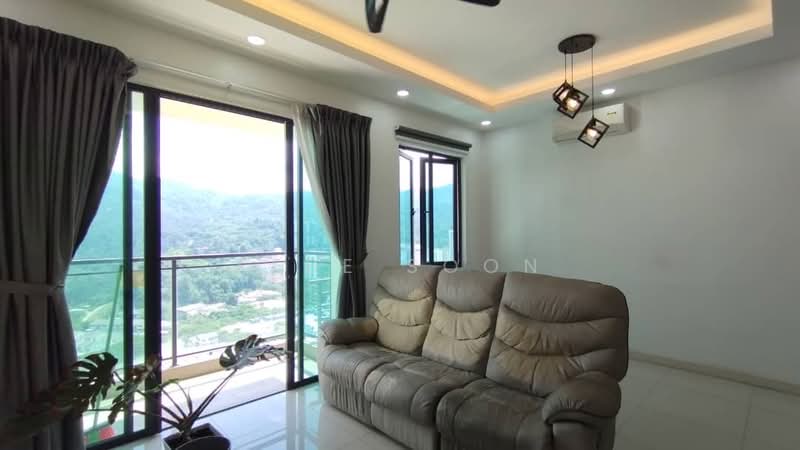 Iconic Skies untuk Untuk Dijual - RM 650,000, Mac 2026 - Living Room - PropertyGuru.com.my