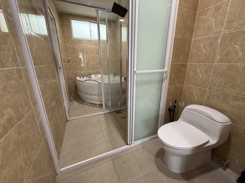 Riana Green East untuk Untuk Disewa - RM 7,900 /bulan, Mac 2026 - Bathroom - PropertyGuru.com.my