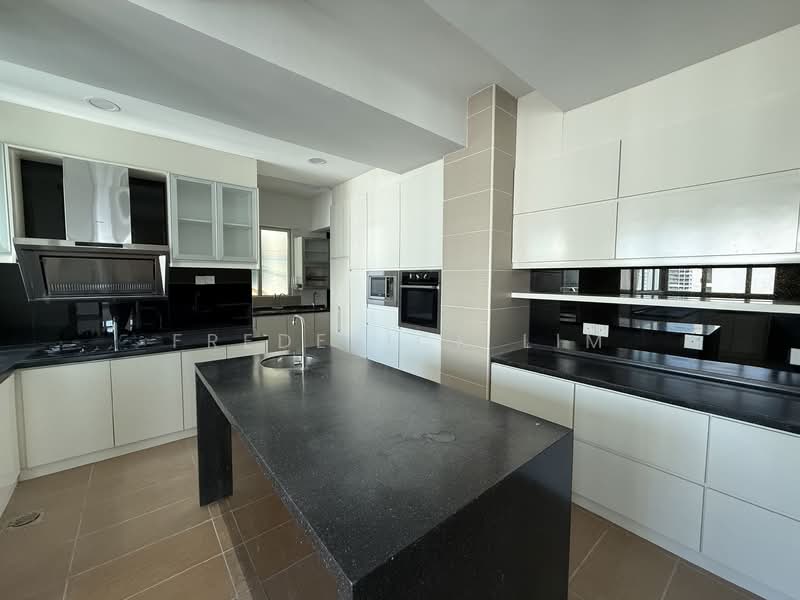 Riana Green East untuk Untuk Disewa - RM 7,900 /bulan, Mac 2026 - Kitchen - PropertyGuru.com.my