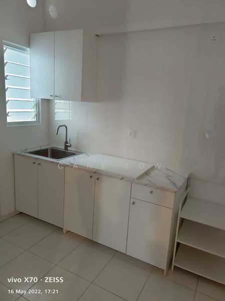 i-Santorini untuk Untuk Disewa - RM 2,200 /bulan, Mac 2026 - Kitchen - PropertyGuru.com.my