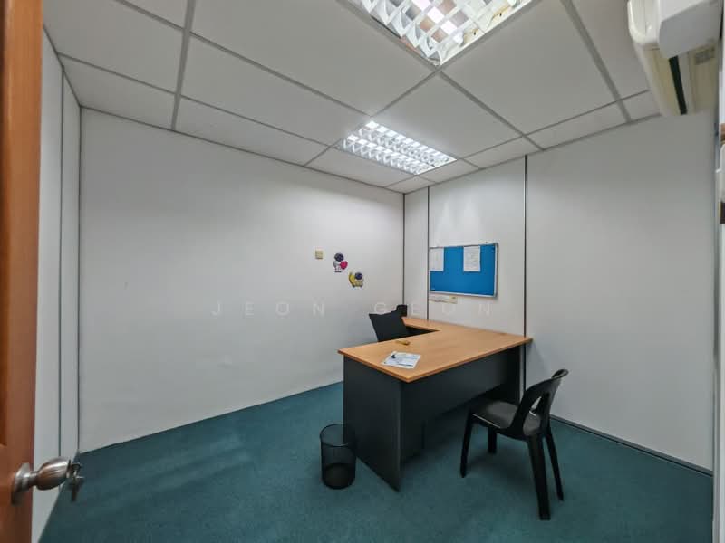 Office for Rent in Taman Molek (Johor Bahru) - Jeon Geon - Interior - PropertyGuru.com.my