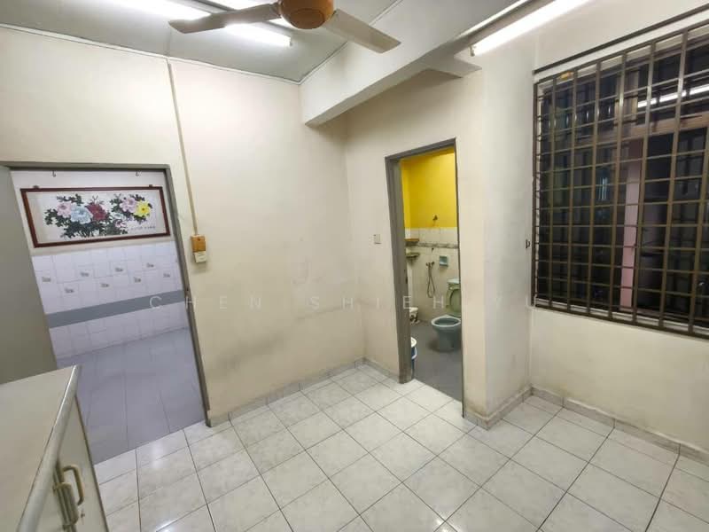 2-storey Terraced House for Sale in Taman Desa Cemerlang (Ulu Tiram) - Chen Shieh Yu - Interior - PropertyGuru.com.my
