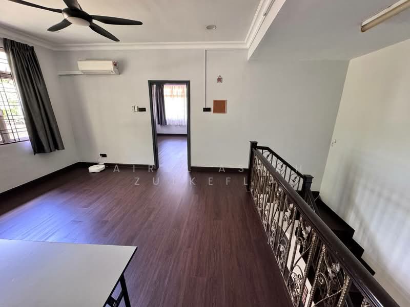 2-storey Terraced House for Sale in Putrajaya (Putrajaya) - Zairul Asrah Zulkefli - Living Room - PropertyGuru.com.my
