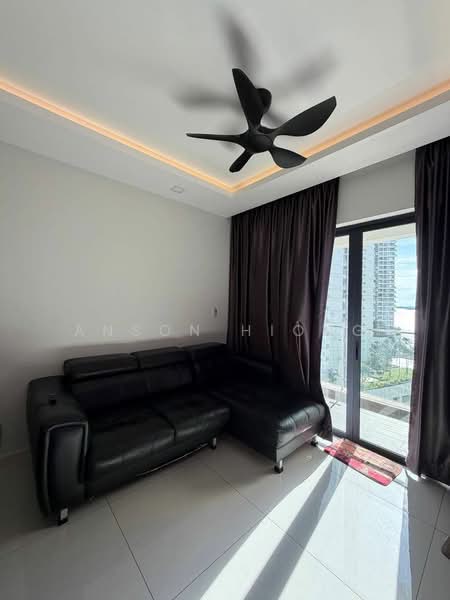 Bay Point @ Country Garden Danga Bay untuk Untuk Dijual - RM 505,000, Mac 2026 - Living Room - PropertyGuru.com.my