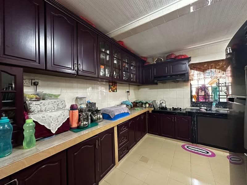 2-storey Terraced House for Sale in Taman Sri Pulai Perdana (Skudai) - Louis Tan - Kitchen - PropertyGuru.com.my