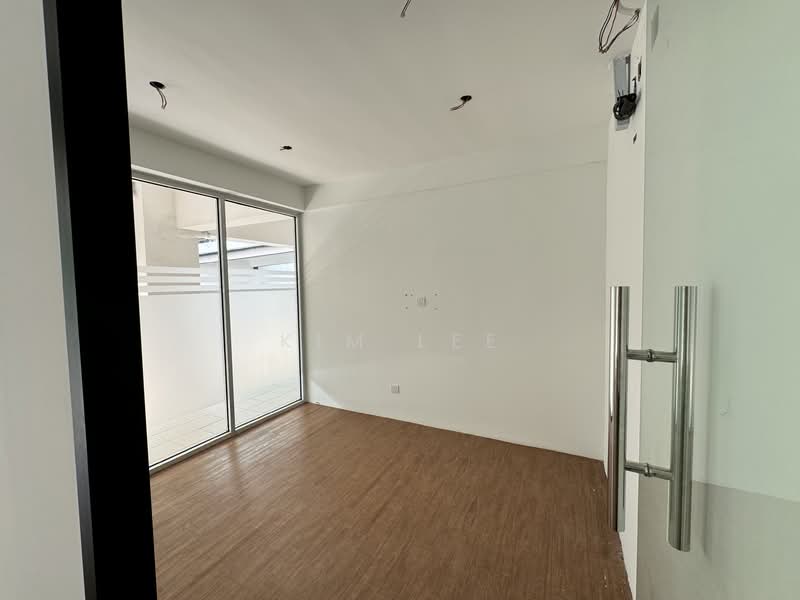 Shop / Office for Rent in Cheras Selatan (Cheras) - Kim Lee - Interior - PropertyGuru.com.my