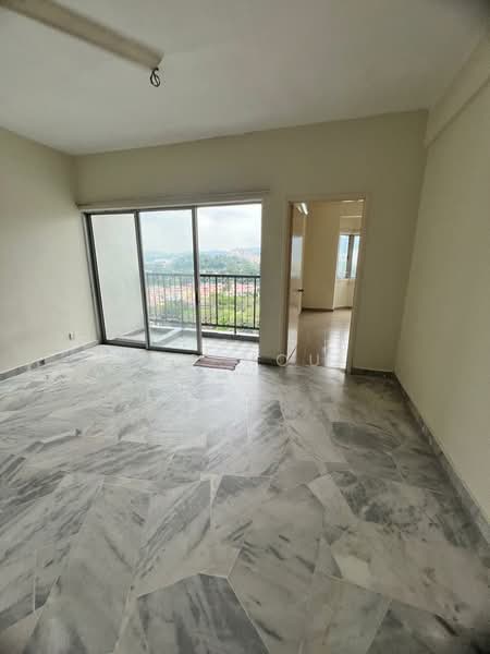 Menara Alpha untuk Untuk Dijual - RM 318,000, Mac 2026 - Living Room - PropertyGuru.com.my