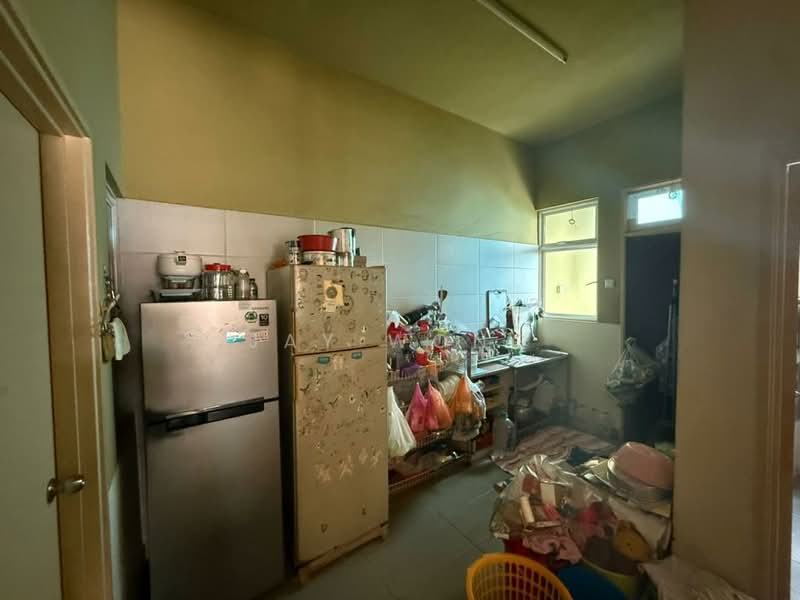 Cluster House for Sale in Skudai (Johor) - Jay Wong - Kitchen - PropertyGuru.com.my