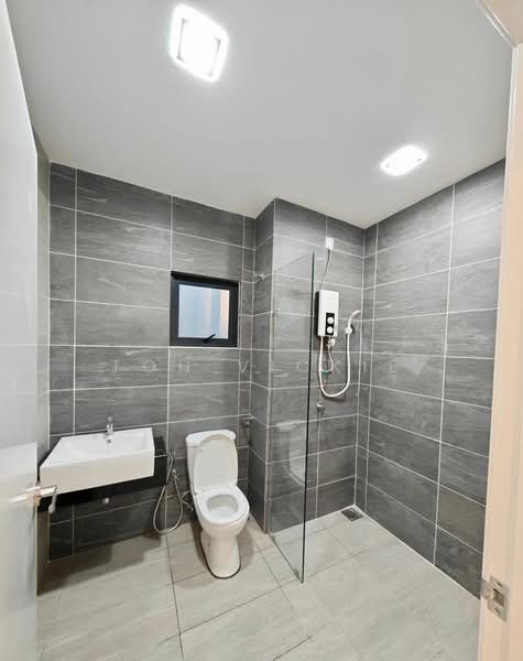 Sejati Lakeside @ Cyberjaya untuk Untuk Disewa - RM 6,000 /bulan, Mac 2026 - Bathroom - PropertyGuru.com.my