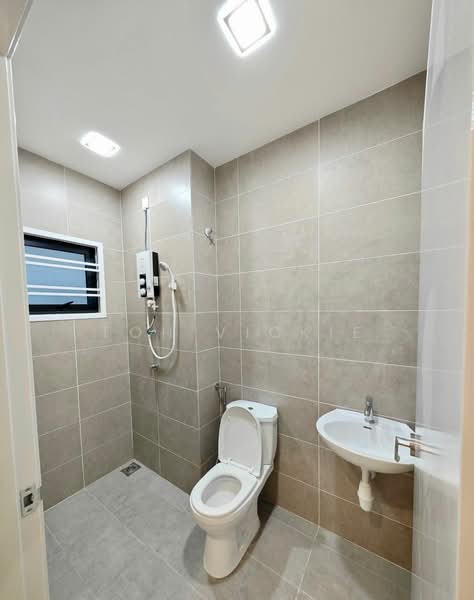 Sejati Lakeside @ Cyberjaya untuk Untuk Disewa - RM 6,000 /bulan, Mac 2026 - Bathroom - PropertyGuru.com.my