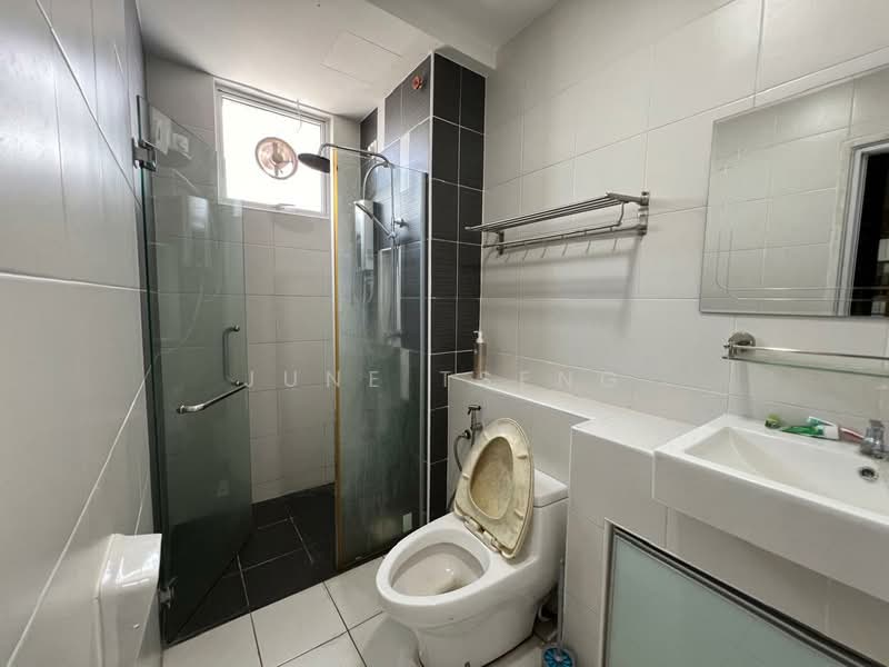 Service Residence for Rent at D'Ambience Residences (Pangsapuri Ikatan Flora) - June Tseng - PropertyGuru.com.my