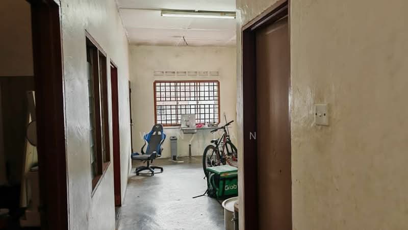 1-storey Terraced House for Sale in Taman Universiti (Skudai) - Win Tan - Interior - PropertyGuru.com.my
