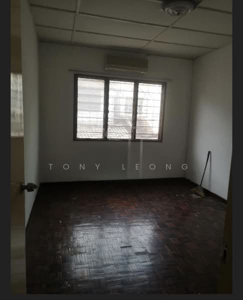 USJ 2 STOREY LANDED FOR RENT , USJ 4, 24X75 SQFT untuk Untuk Disewa - RM 2,300 /bulan, Mac 2026 - PropertyGuru.com.my