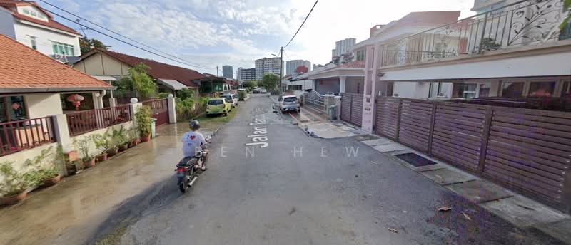 Semi-Detached House for Sale in Taman Free School (Jelutong) - Ben Hew - Exterior - PropertyGuru.com.my