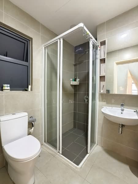 Lakeville Residence untuk Untuk Disewa - RM 2,500 /bulan, Mac 2026 - Bathroom - PropertyGuru.com.my