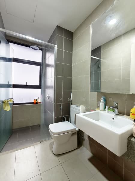 Lakeville Residence untuk Untuk Disewa - RM 2,500 /bulan, Mac 2026 - Bathroom - PropertyGuru.com.my