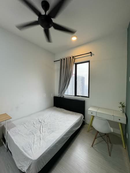 Condominium for Rent at The Hamilton - Iris Lee - Bedroom - PropertyGuru.com.my