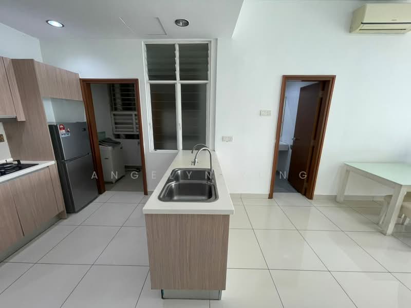Condominium for Rent at Sri Putramas III / Royal Regent - Angelyn Yong - Kitchen - PropertyGuru.com.my