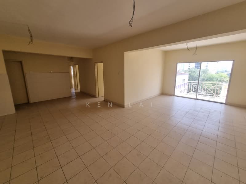 Service Residence for Sale at Fadason Park - Ken Lai - Living Room - PropertyGuru.com.my