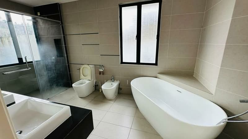 3 Sty Semi D Anggun 3 Kota Emerald Bayu Lagenda Permai Bandar Country Homes Rawang untuk Untuk Dijual - RM 1,280,000, Mac 2026 - Bathroom - PropertyGuru.com.my