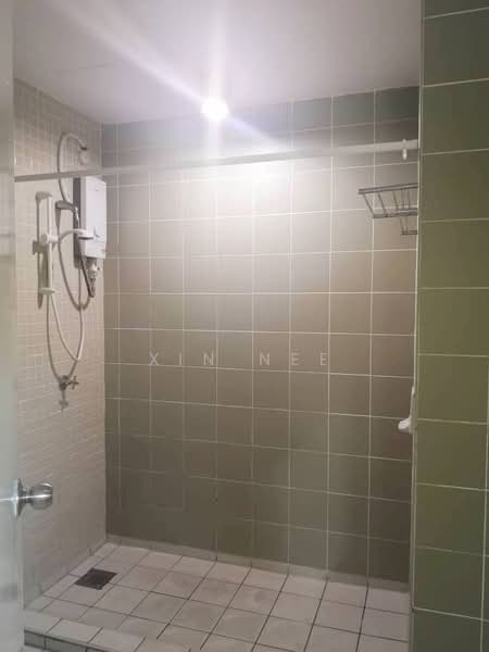 Amcorp Serviced Suites untuk Untuk Dijual - RM 320,000, Mac 2026 - Bathroom - PropertyGuru.com.my