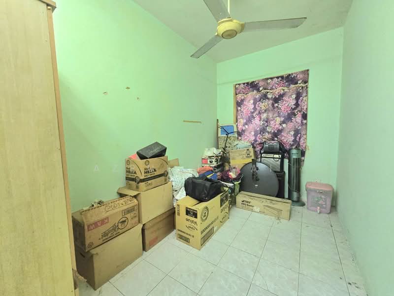Flat for Sale at Dahlia - Azrul Ismail - Interior - PropertyGuru.com.my