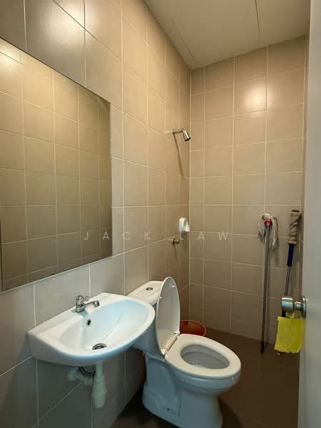Kondominium untuk Disewa di Ferringhi Residence - Jack Law - Bathroom - PropertyGuru.com.my