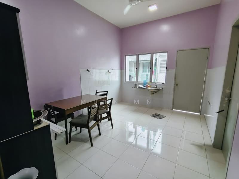 Bandar Saujana Utama untuk Untuk Dijual - RM 440,000, Mac 2026 - Kitchen - PropertyGuru.com.my