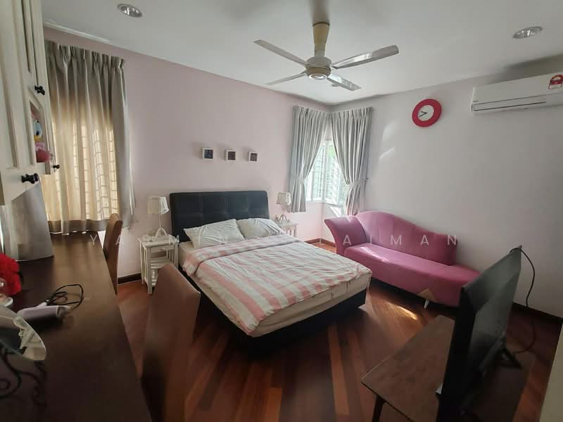 Bungalow for Sale in Bukit Jelutong (Shah Alam) - Yasmin Sulaiman - Bedroom - PropertyGuru.com.my