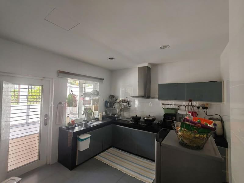Bungalow for Sale in Bukit Jelutong (Shah Alam) - Yasmin Sulaiman - Kitchen - PropertyGuru.com.my