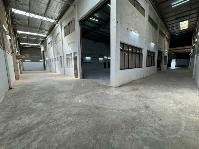 Factory for Rent in Taman Tan Sri Yaacob (Johor Bahru) - CH Tan - Interior - PropertyGuru.com.my