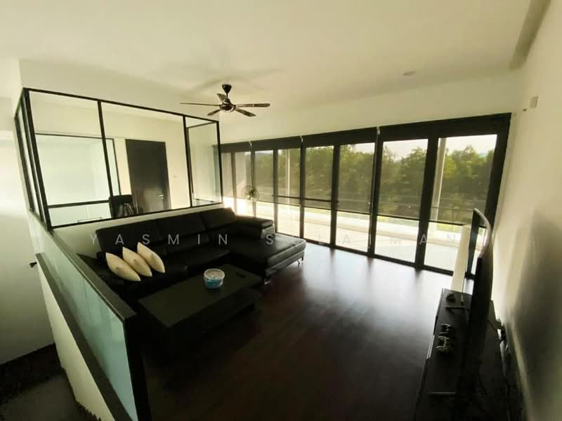 3-storey Terraced House for Sale in Denai Alam (Shah Alam) - Yasmin Sulaiman - Living Room - PropertyGuru.com.my