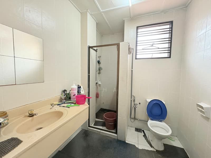 2-storey Terraced House for Sale in Alam Budiman (Shah Alam) - Nazri Hassan - PropertyGuru.com.my