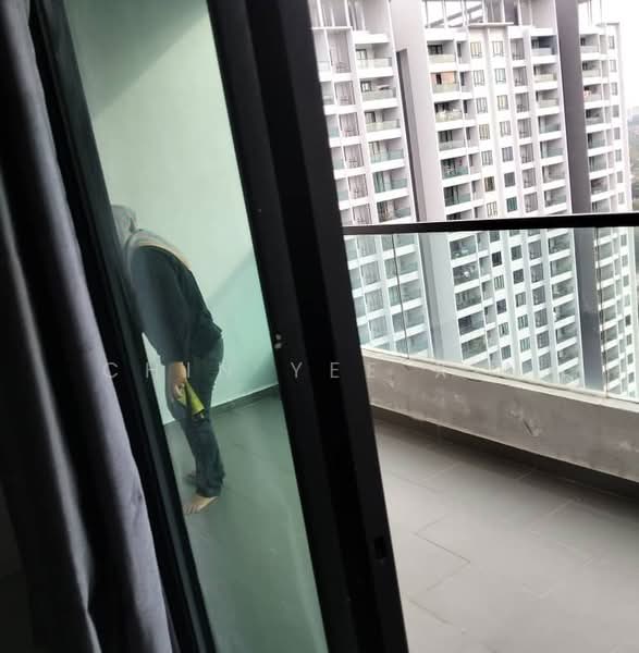 Condominium for Sale at Paragon 3 - Chin Yee Xin - Balcony - PropertyGuru.com.my