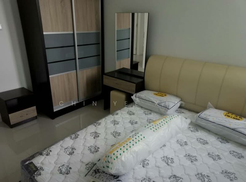 Condominium for Sale at Paragon 3 - Chin Yee Xin - Bedroom - PropertyGuru.com.my