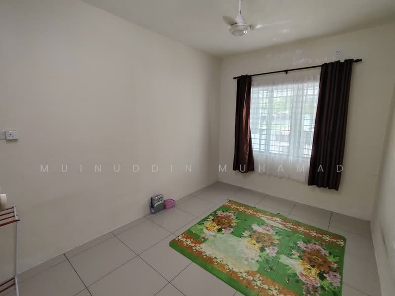 Semi-Detached House for Sale in Teluk Intan (Perak) - Muinuddin Muhamad - Bedroom - PropertyGuru.com.my