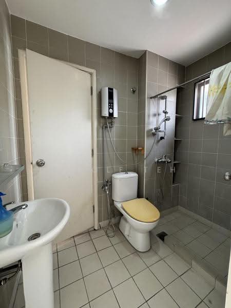 3-storey Terraced House for Sale in Taman Esplanad (Bukit Jalil) - Carole Teh - PropertyGuru.com.my