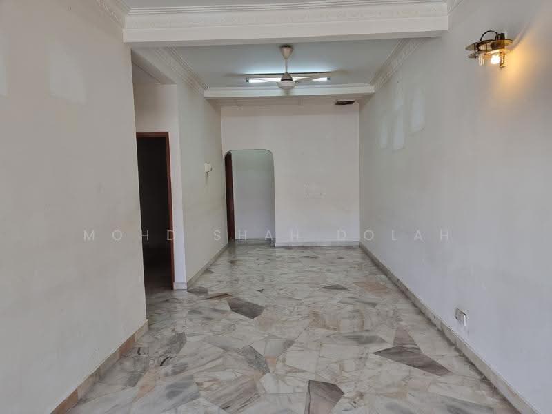1.5-storey Terraced House for Sale in Puchong (Selangor) - Mohd Shah Dolah - Interior - PropertyGuru.com.my
