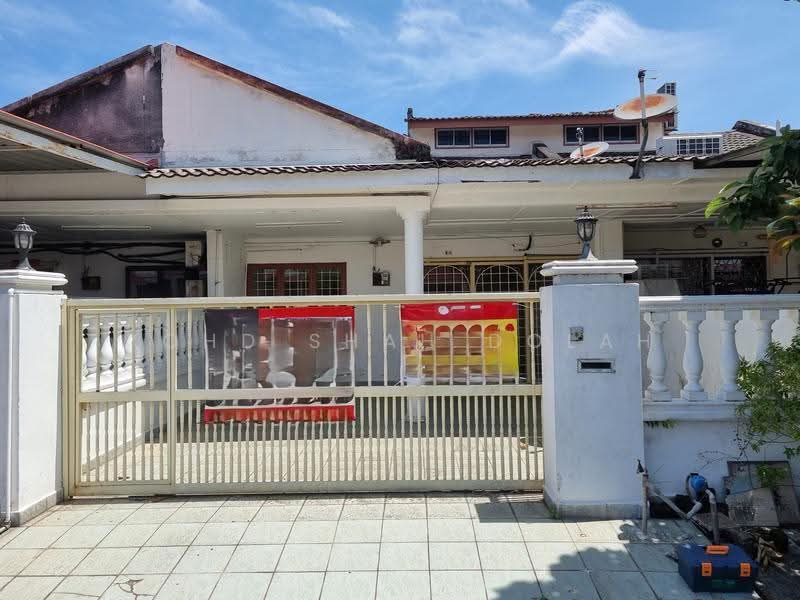 1.5-storey Terraced House for Sale in Puchong (Selangor) - Mohd Shah Dolah - Exterior - PropertyGuru.com.my