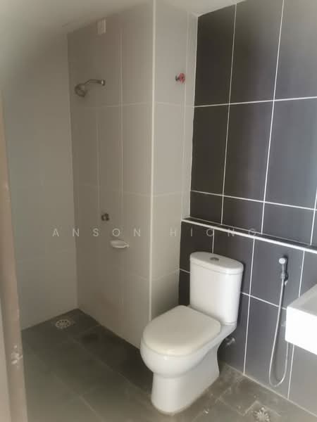 Service Residence for Sale at The Garden Residences - Anson Hiong - PropertyGuru.com.my