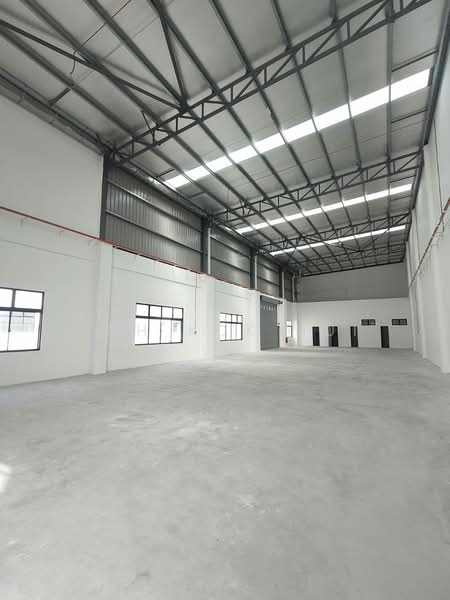 Factory for Rent in Eco Business Park 1 (Johor Bahru) - Loh Kok Hui - Interior - PropertyGuru.com.my