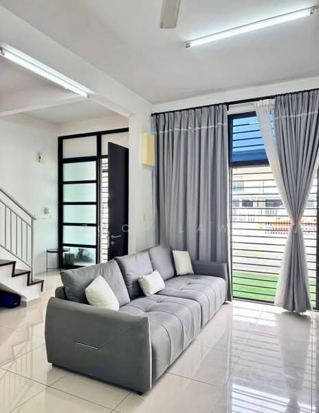 2-storey Terraced House for Sale in Bandar Seri Alam (Masai) - Zach Law - Living Room - PropertyGuru.com.my