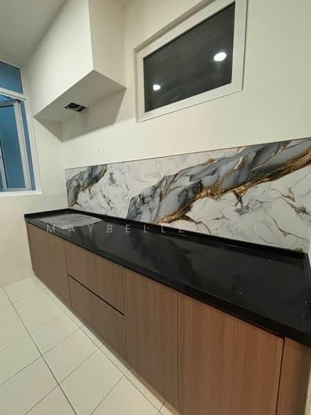 QuayWest Residence untuk Untuk Disewa - RM 3,800 /bulan, Mac 2026 - Kitchen - PropertyGuru.com.my